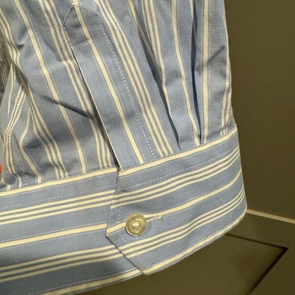 Lands End blouse. 3/4 quarter sleeves. Blue and white - Picture 9 of 10